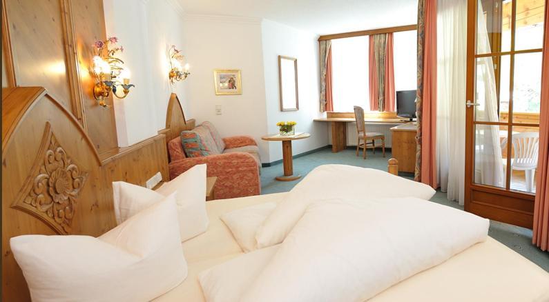 Hotel Garni Castel B&B Ischgl Pokoj fotografie