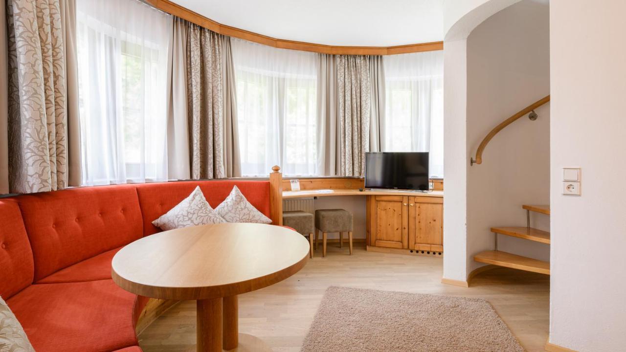 Hotel Garni Castel B&B Ischgl Exteriér fotografie