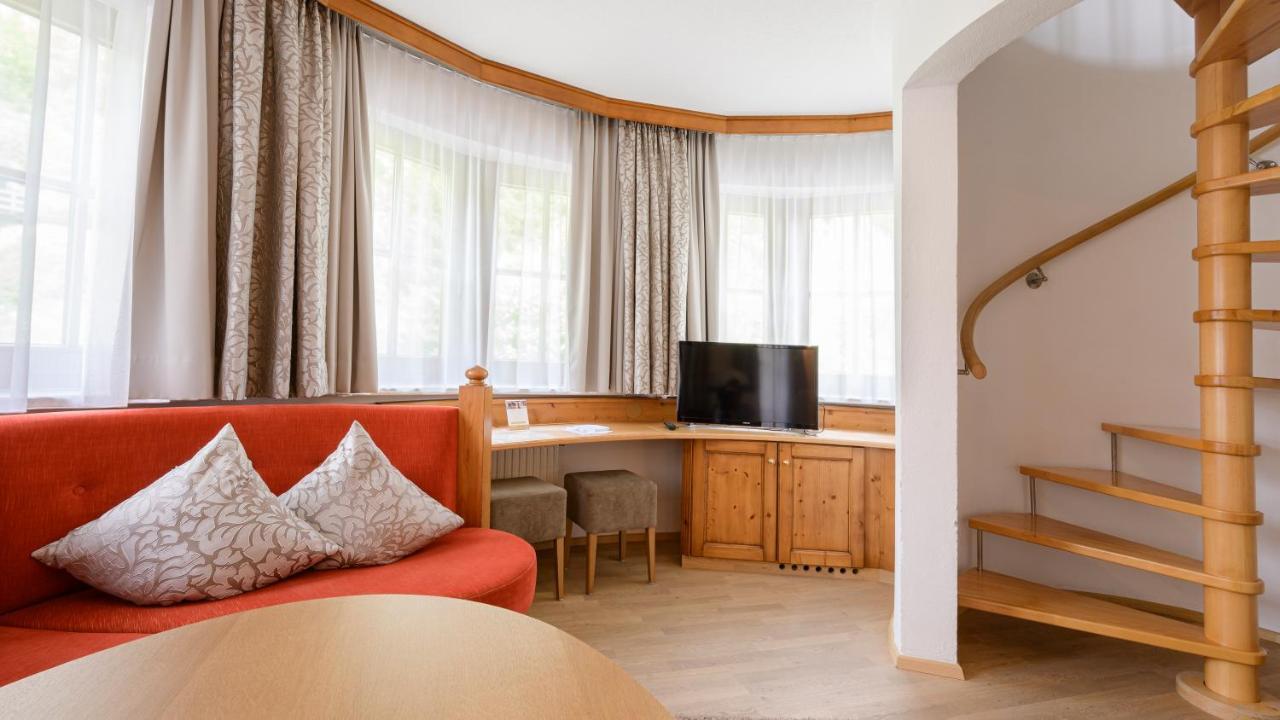 Hotel Garni Castel B&B Ischgl Exteriér fotografie