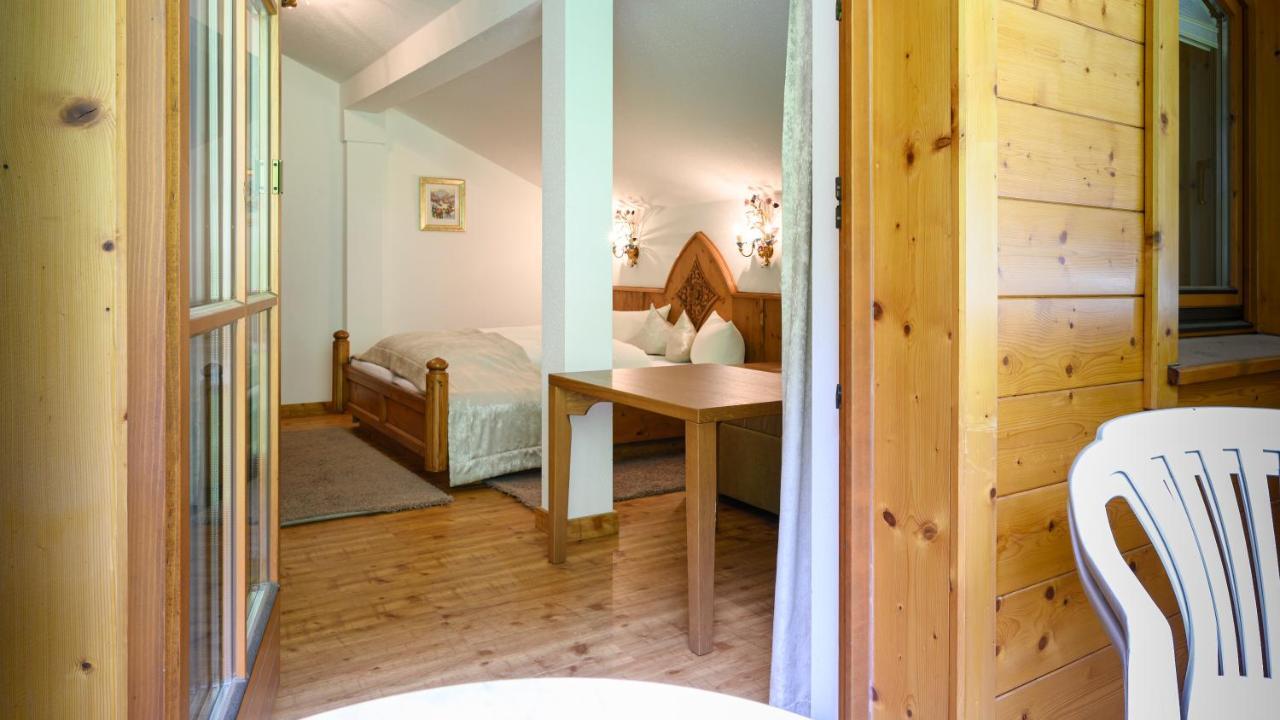 Hotel Garni Castel B&B Ischgl Exteriér fotografie