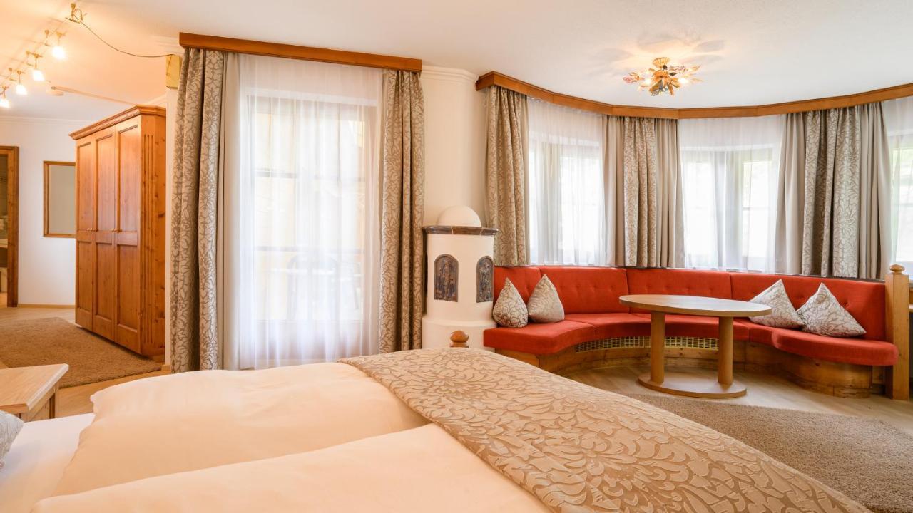 Hotel Garni Castel B&B Ischgl Exteriér fotografie