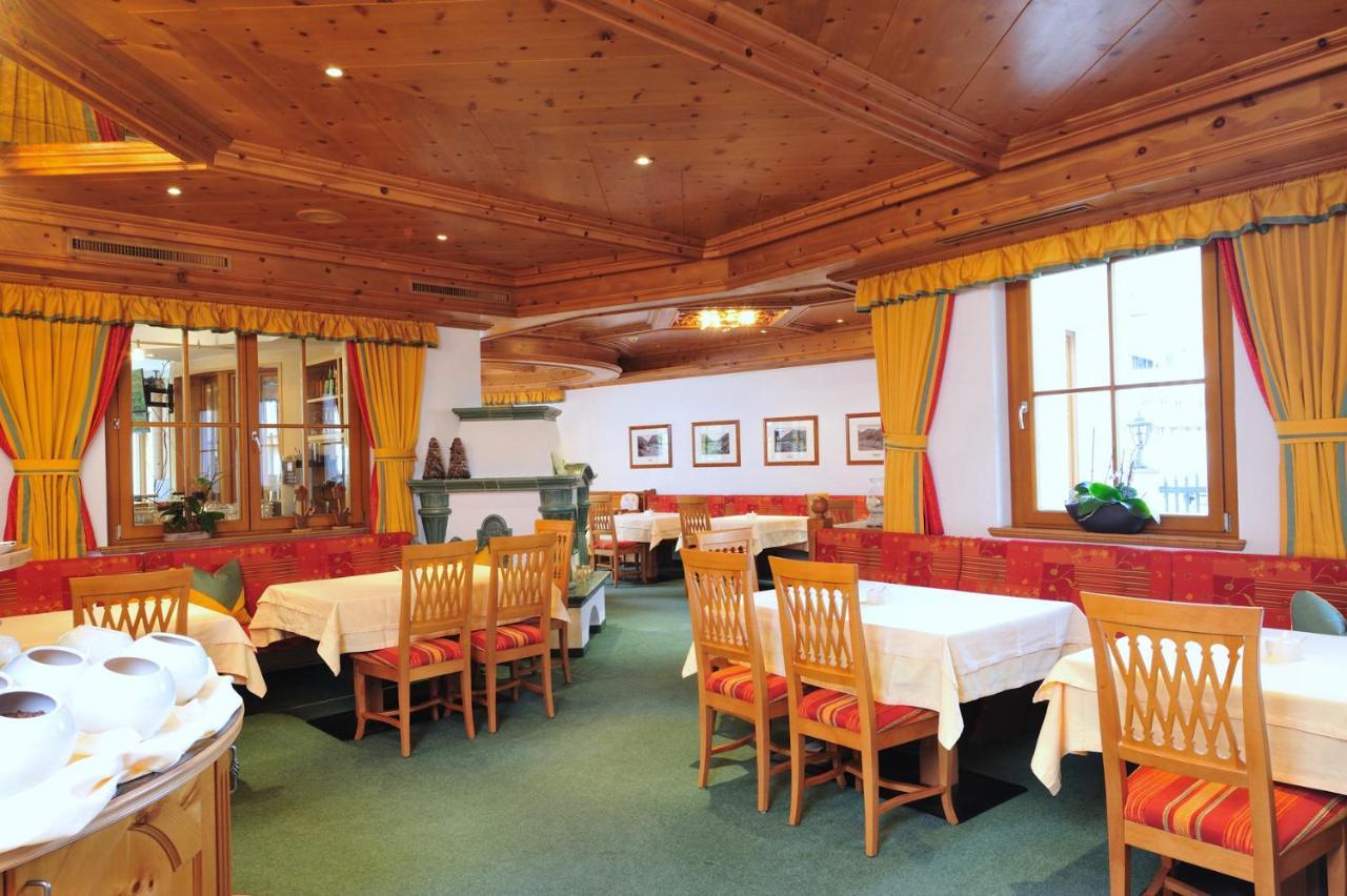Hotel Garni Castel B&B Ischgl Exteriér fotografie
